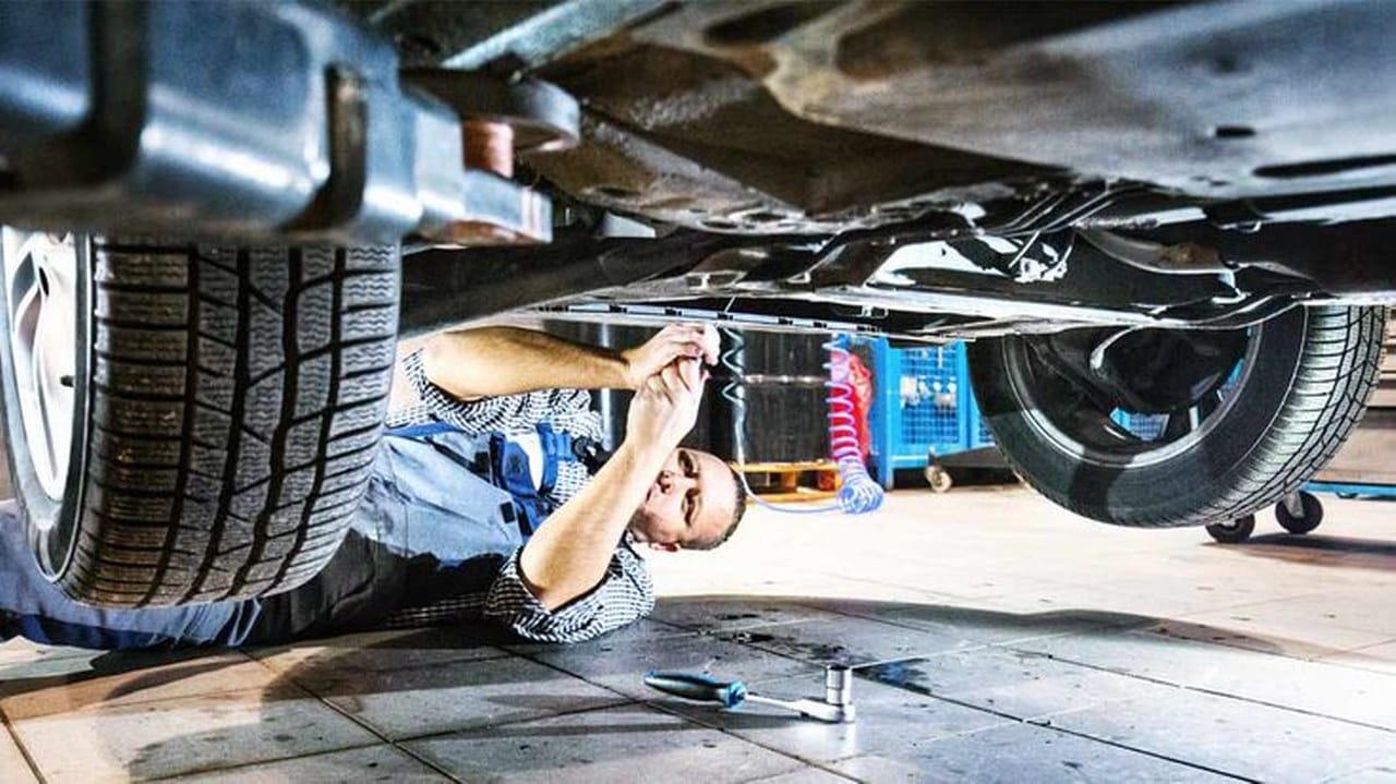 Transmission Fluid Change vs Flush Which One Do You Need